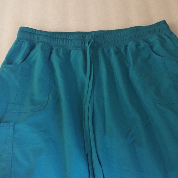 Scrubstar Women's Premium Fashion Collection Scrub Pants with Drawstring - Picture 4 of 9